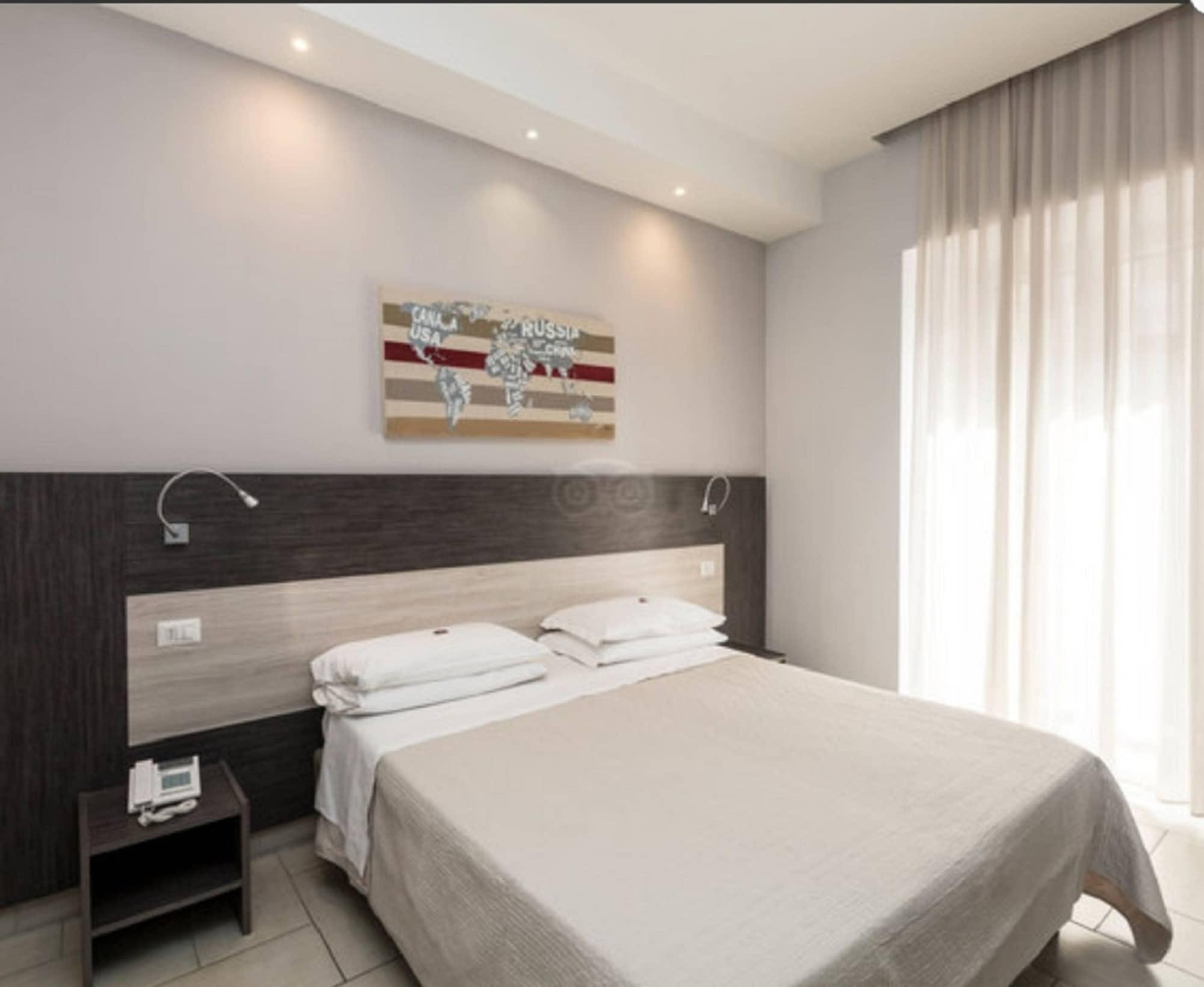 นาโปลี สวีท Bed & Breakfast เนเปิลส์ ภายนอก รูปภาพ