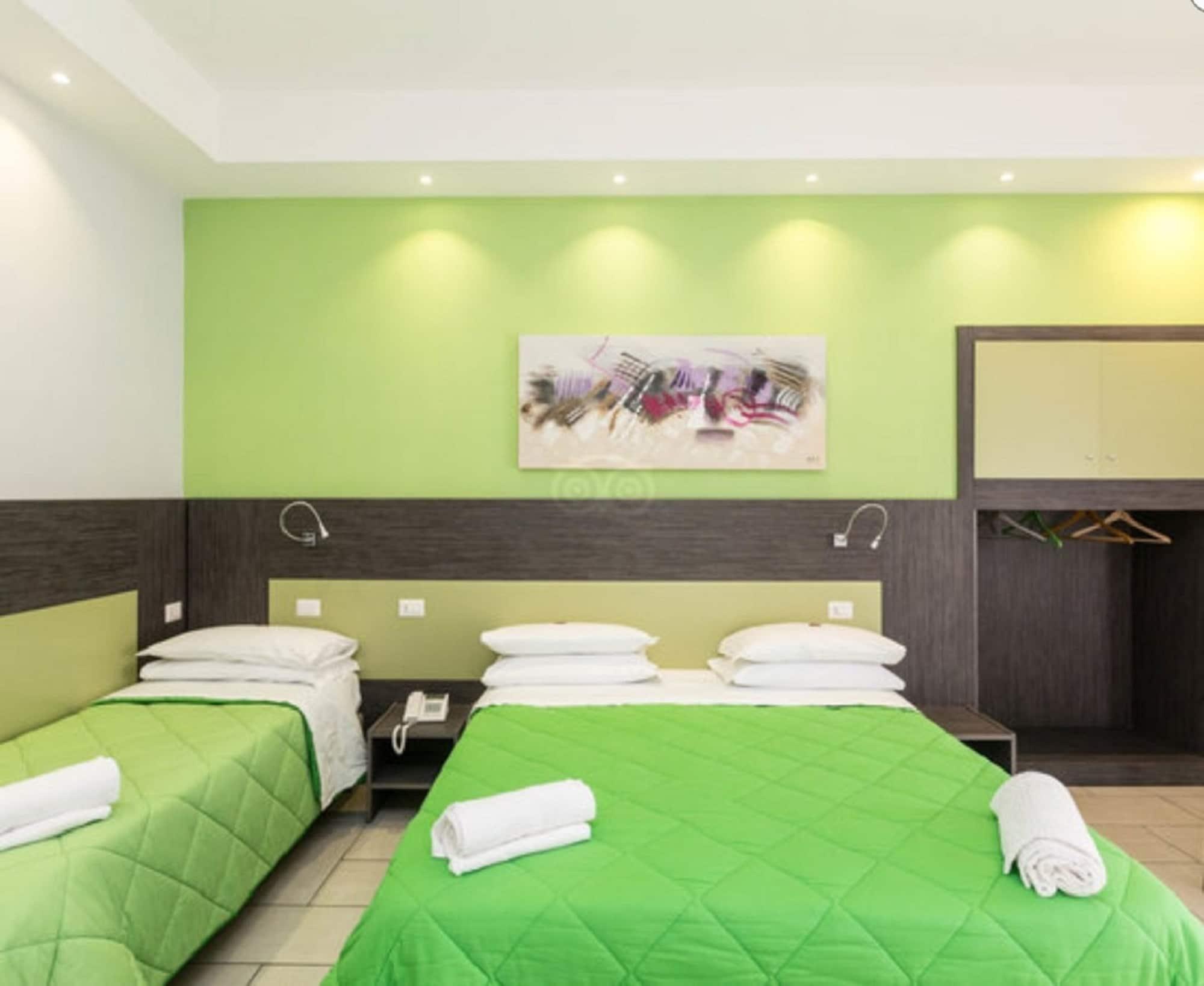 นาโปลี สวีท Bed & Breakfast เนเปิลส์ ภายนอก รูปภาพ