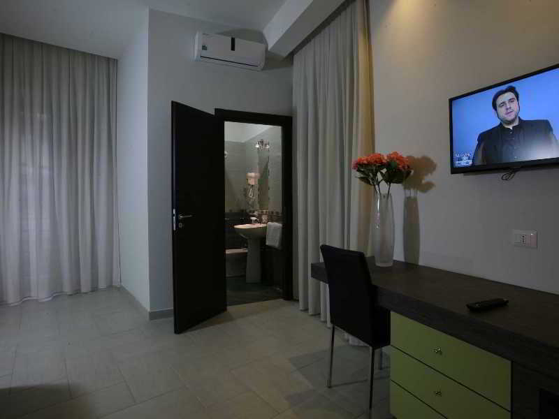 นาโปลี สวีท Bed & Breakfast เนเปิลส์ ภายนอก รูปภาพ